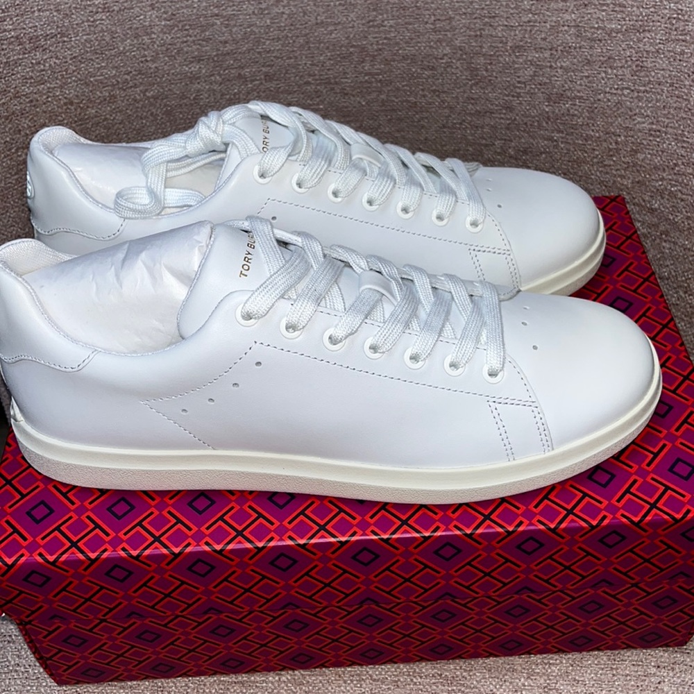 Tory Burch New in Box Never Worn